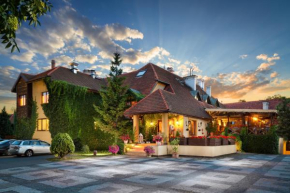  Villa Riccona  Bronisze